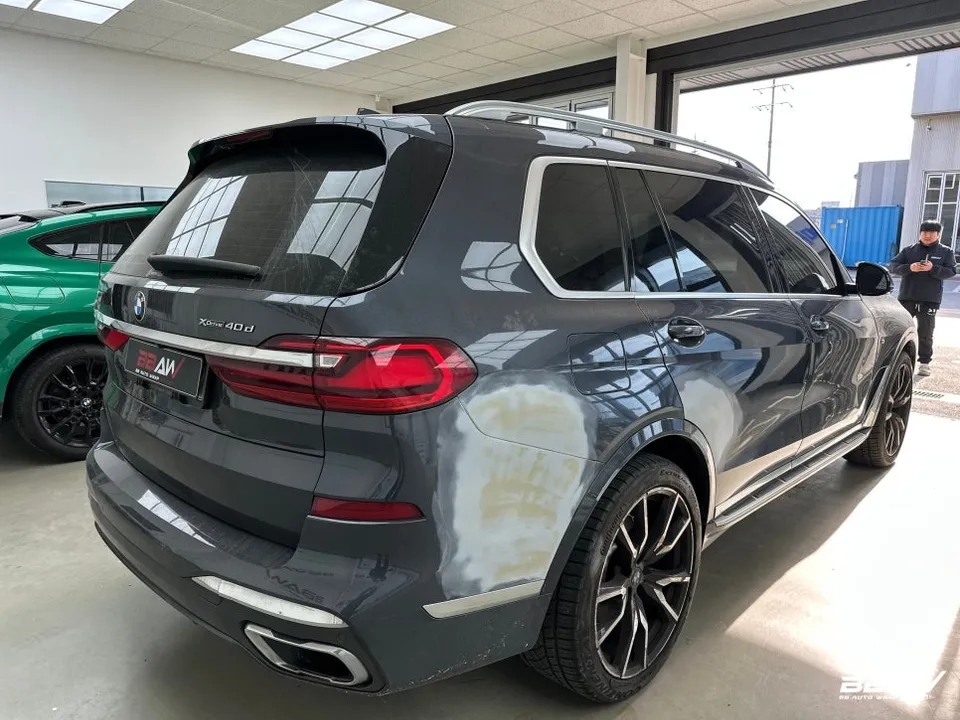 BMW X7のPPF施工事例:費用目安と仕上がり 施工写真 3-1