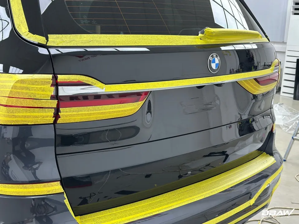 BMW X7のPPF施工事例:費用目安と仕上がり 施工写真 3-3