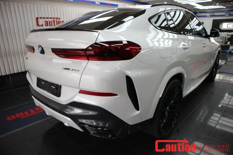 BMW X6 PPF施工事例｜費用目安と仕上がり 施工写真 3-3
