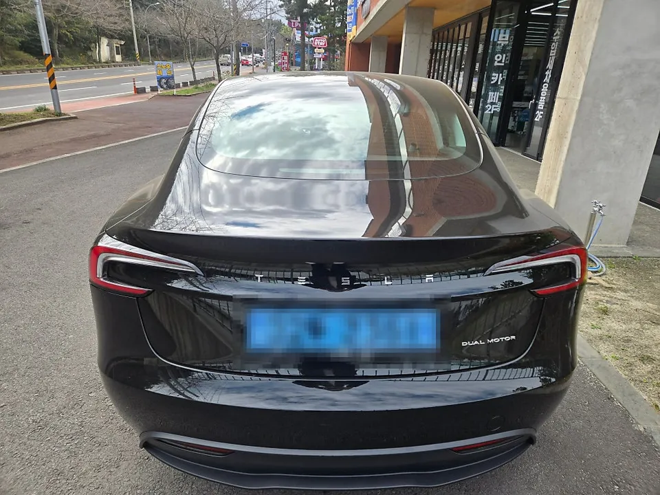 Tesla Model 3 PPF施工事例|費用目安・仕上がり 施工写真 2-2