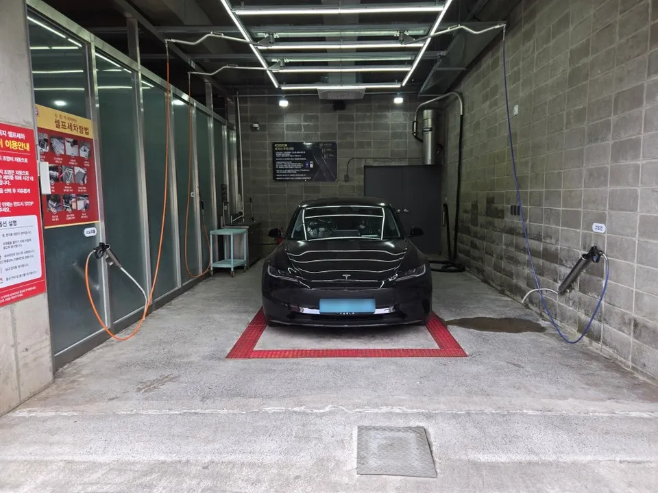 Tesla Model 3 PPF施工事例|費用目安・仕上がり 施工写真 2-3