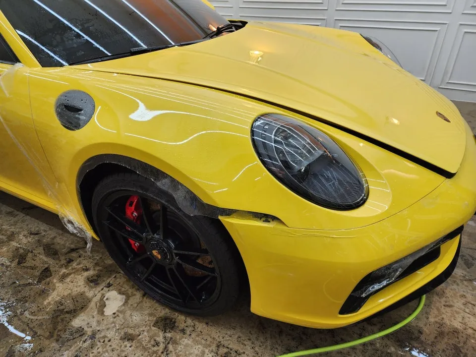 ポルシェ911のPPF施工事例｜費用目安と仕上がり 施工写真 2-3