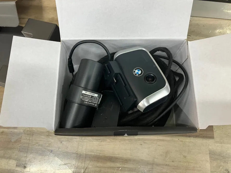 BMW G30 Dash Cam Installation Review: Inavi Z9900 photo 10