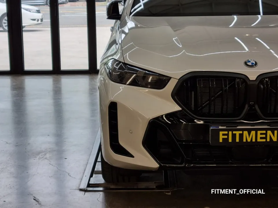 BMW X6 G06 body kit - BMW X6 G06 Body Kit Installation Review photo 3