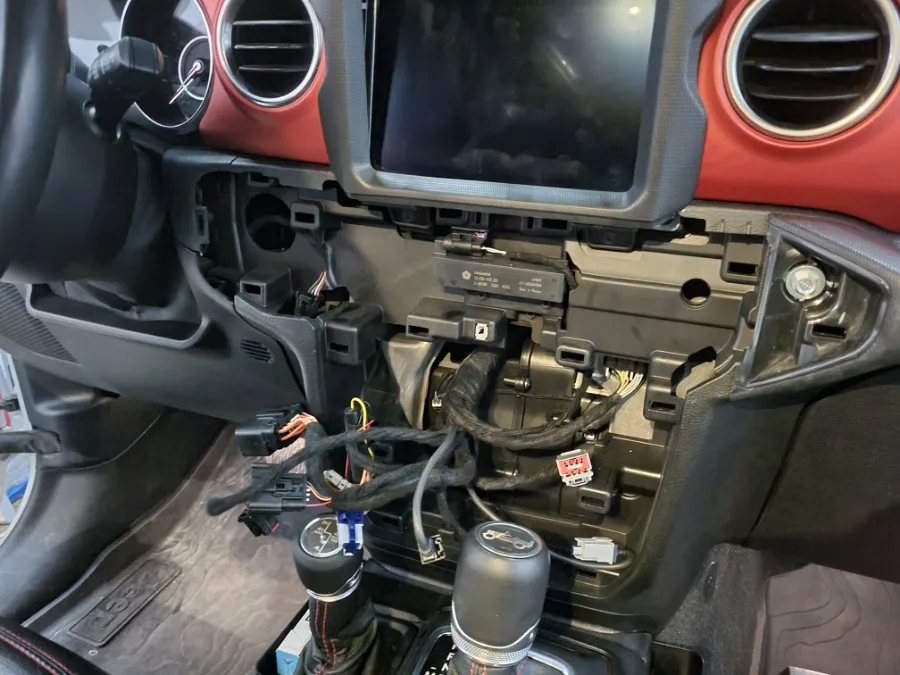 Jeep Wrangler ambient lighting - Jeep Wrangler Ambient Lighting Review: Cost & Results photo 4