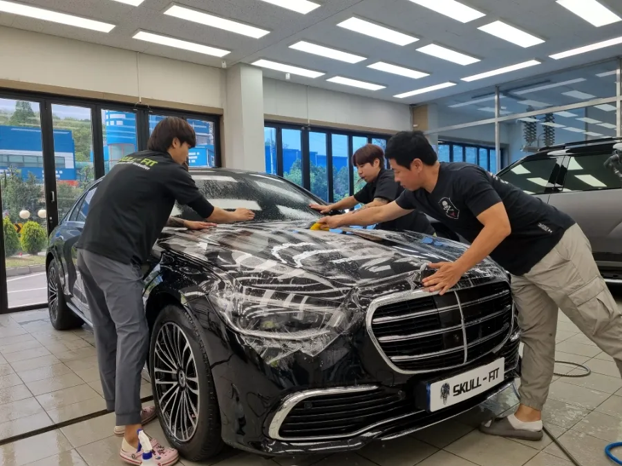 メルセデス・ベンツ Sクラス W222のPPF施工事例 施工写真 1-3
