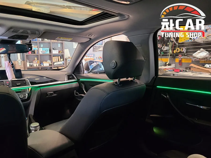 BMW 4 Series ambient lighting - BMW 4 Series Ambient Lighting Installation & Review photo 3