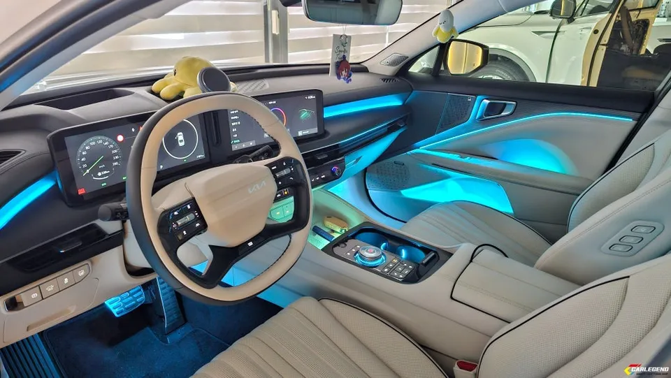 Kia K8 ambient lighting - Kia K8 Ambient Lighting Review: Non-Exposed Acrylic Install photo 3