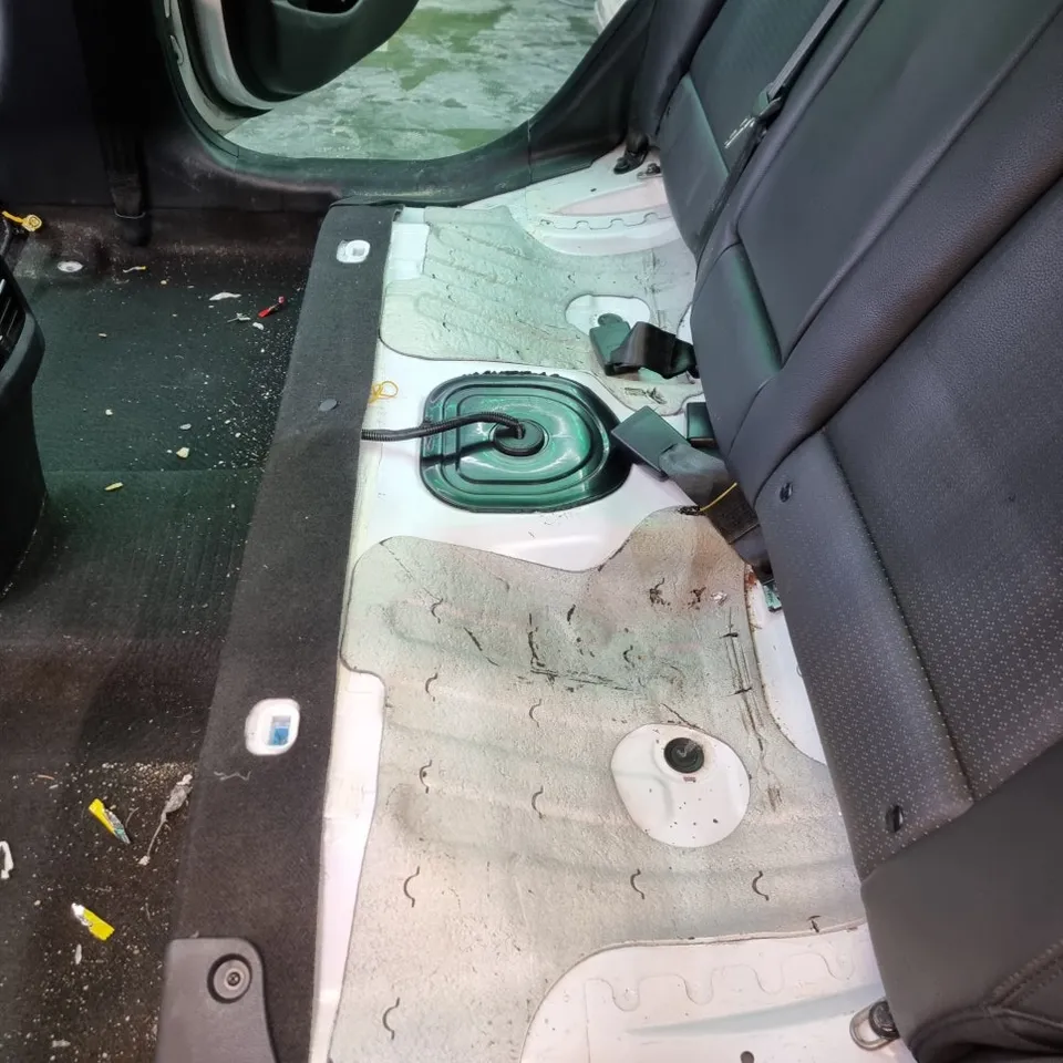 Hyundai Elantra MD paint correction - Hyundai Elantra MD Paint Correction Review — Before & After photo 4