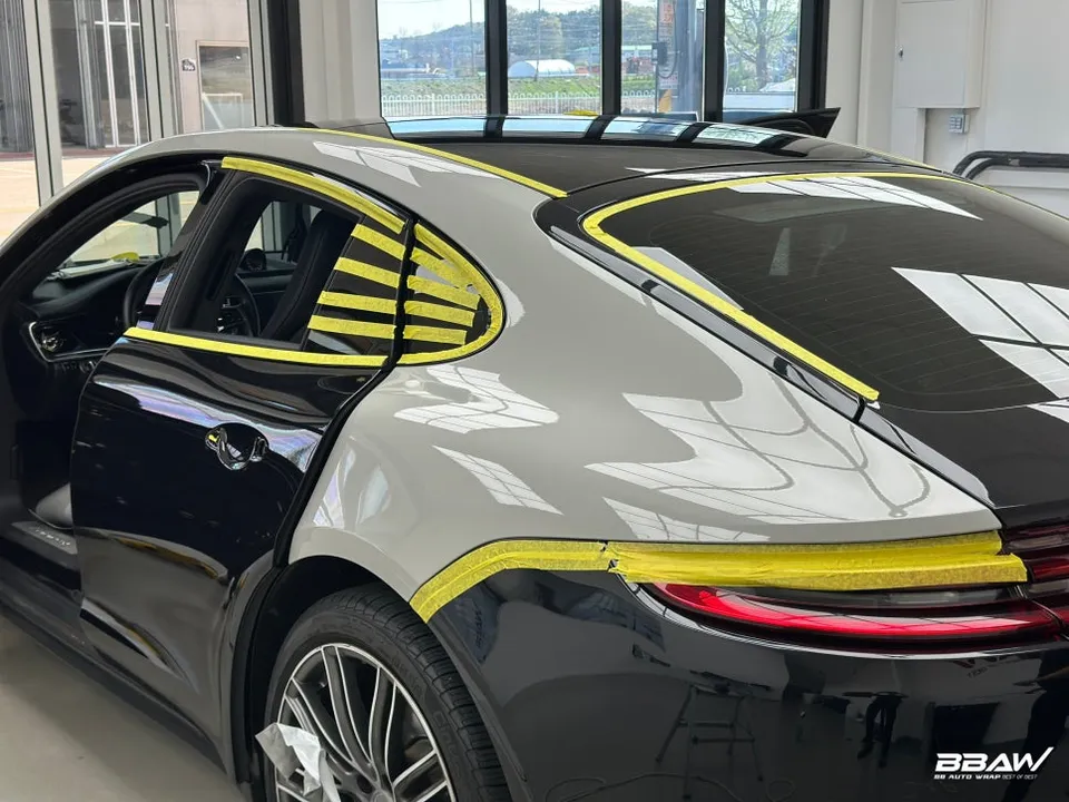 ポルシェ パナメーラ カーラッピング事例|費用目安・仕上がり 施工写真 3-2