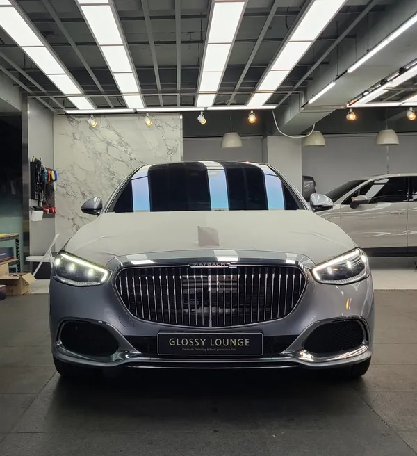 Mercedes-Benz S580 Maybachのカーラッピング事例|費用目安・仕上がり 施工写真 2-1