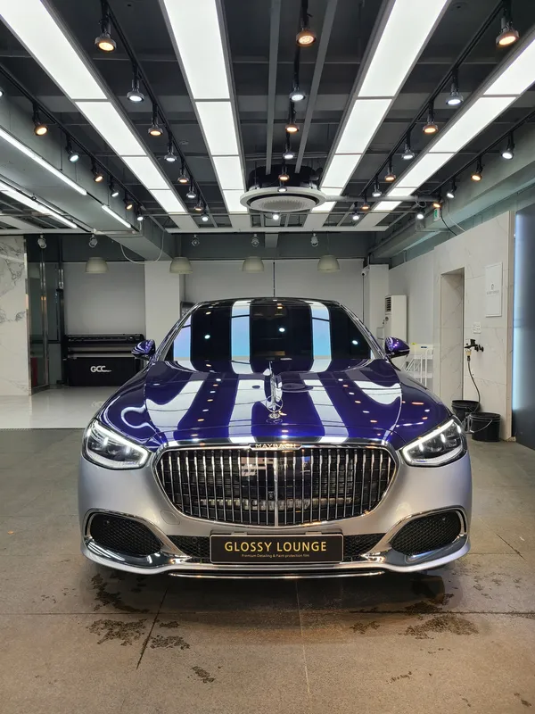 Mercedes-Benz S580 Maybachのカーラッピング事例|費用目安・仕上がり 施工写真 2-3