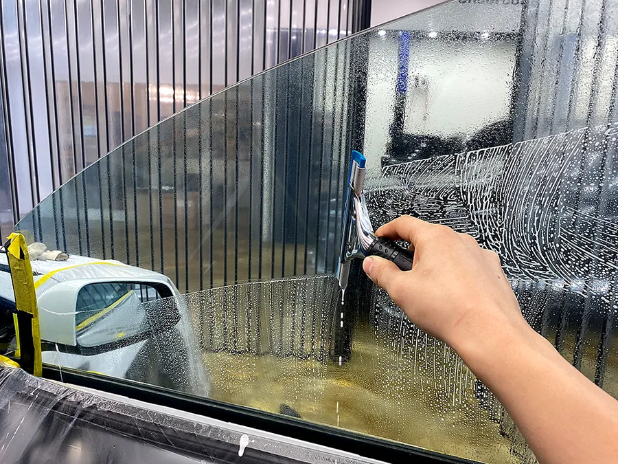 Tesla Model Xのカーフィルム施工事例｜費用目安・仕上がり 施工写真 1-3