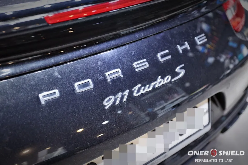 ポルシェ911のガラスコーティング事例|韓国での施工費用目安 施工写真 2-1