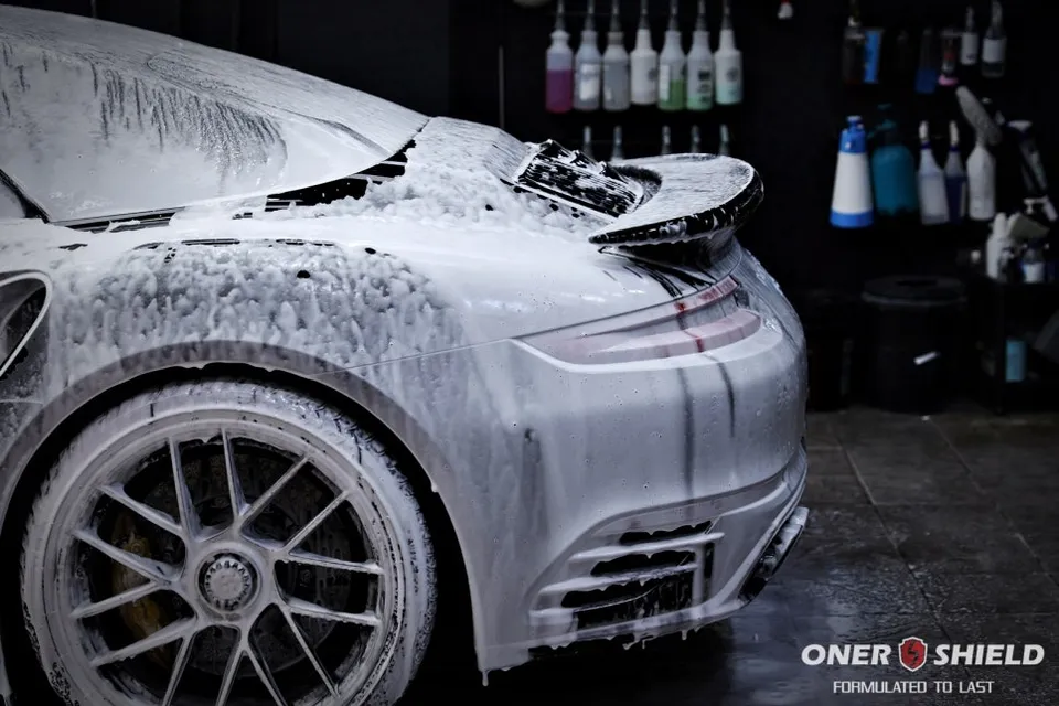 ポルシェ911のガラスコーティング事例|韓国での施工費用目安 施工写真 2-2