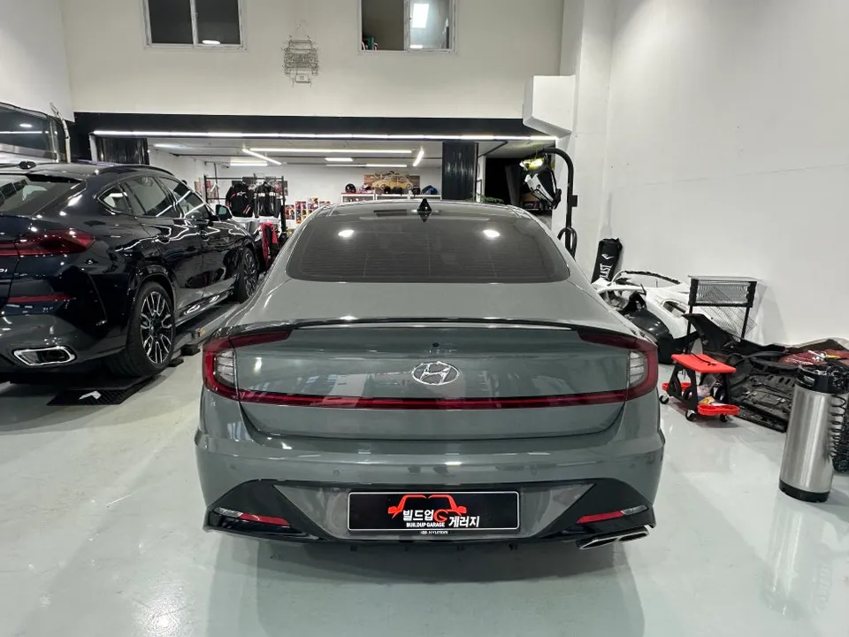 Hyundai Sonata DN8のカーフィルム施工事例 施工写真 2-2