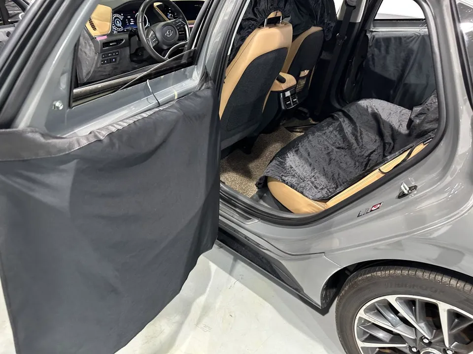 Hyundai Sonata DN8のカーフィルム施工事例 施工写真 1-3