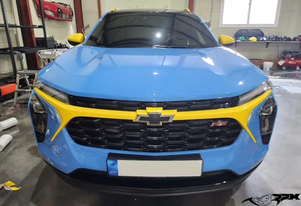 Chevrolet Traxのカーラッピング事例｜費用目安・仕上がり 施工写真 2-1