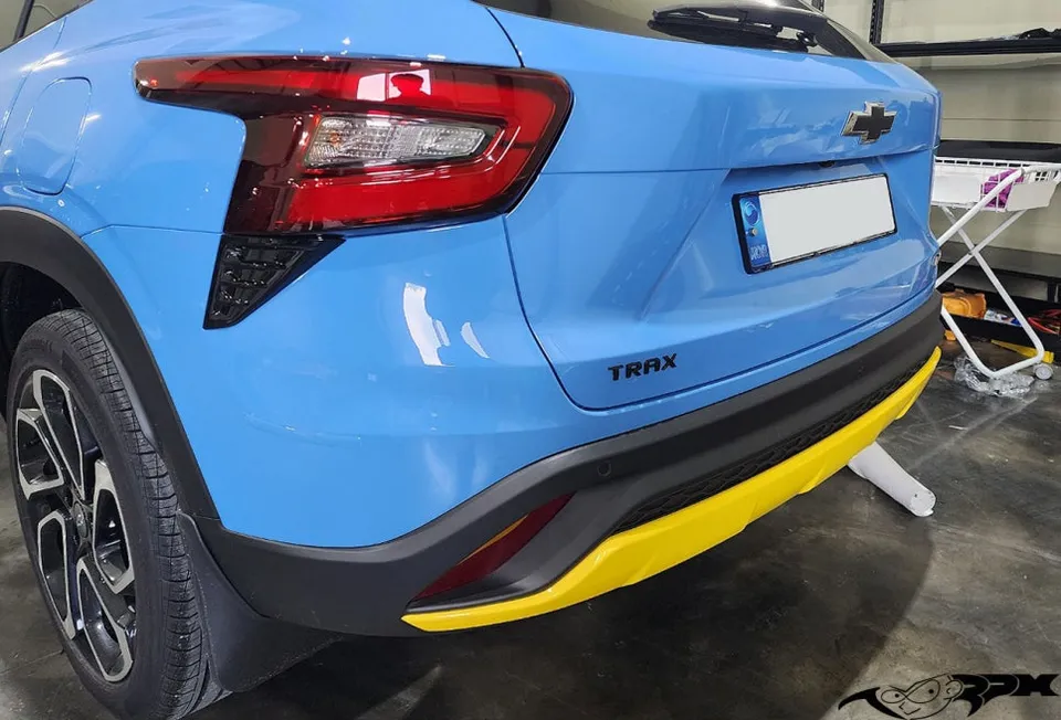 Chevrolet Traxのカーラッピング事例｜費用目安・仕上がり 施工写真 3-2