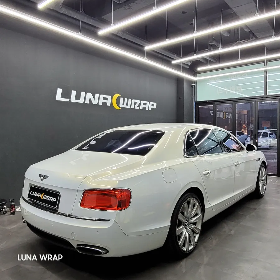 Bentley Flying Spurのカーラッピング事例|費用目安・仕上がり 施工写真 2-1