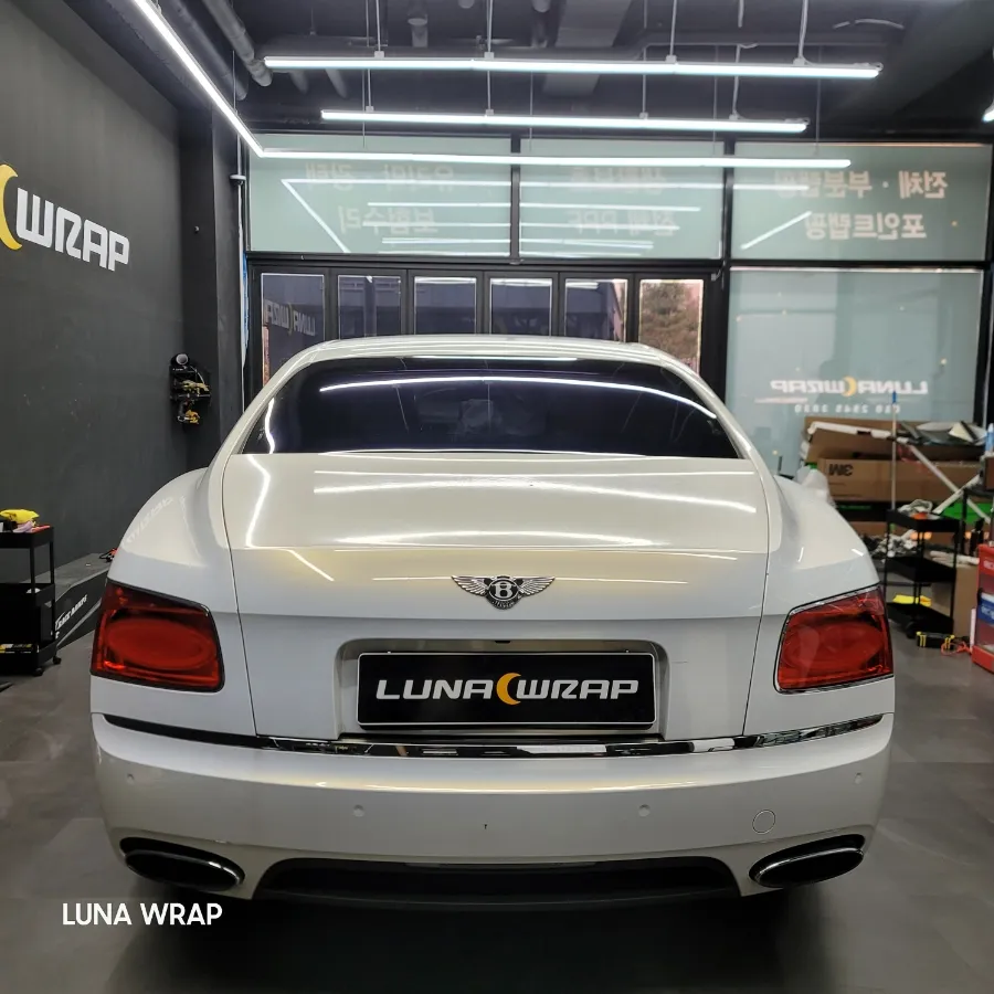 Bentley Flying Spurのカーラッピング事例|費用目安・仕上がり 施工写真 3-1