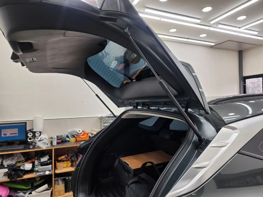 Hyundai Tucson NX4 Oem Options Installation Review — Cost After