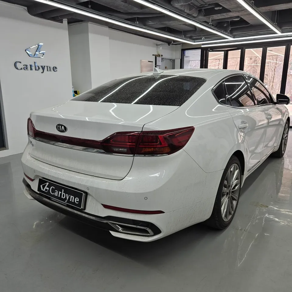Kia K7のPPF施工事例｜生活傷から守るプロテクションフィルム 施工写真 3-1
