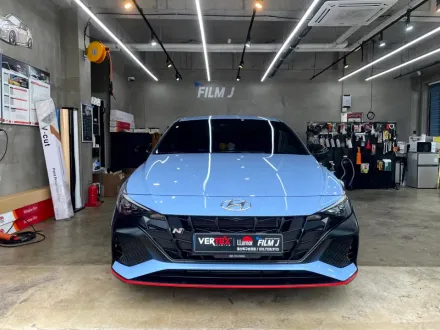 Hyundai Elantra Nのカーフィルム施工事例｜費用目安・仕上がり 写真