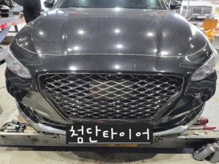 Hyundai Grandeur IG Wheel Repair & Painting Review Before