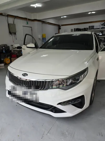 Kia K5のAndroid Auto・CarPlay取付事例 写真