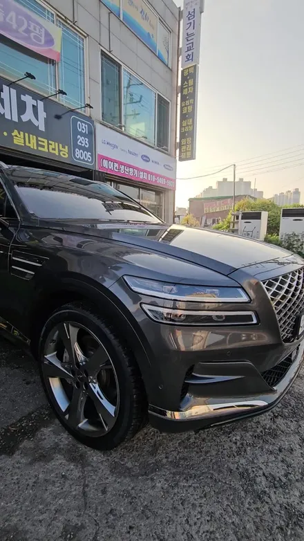 Genesis GV80のガラスコーティング事例｜韓国での施工費用目安 写真