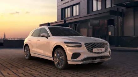 Genesis GV70のカーラッピング事例｜費用目安・仕上がり 写真