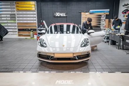 ポルシェ 718 Boxster GTS カーフィルム施工事例｜費用目安・仕上がり 写真