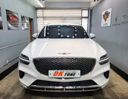 Genesis GV70のガラスコーティング事例｜費用目安・仕上がり 写真