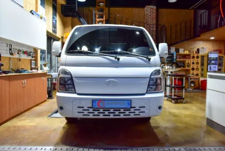 Hyundai Porter 2のカーオーディオ施工事例 写真