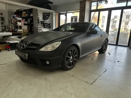 Mercedes-Benz SLKのAndroid Auto・CarPlay取付事例 写真