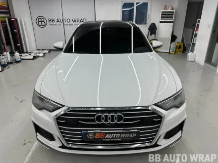 Audi A6 C8のカーラッピング事例｜クローム除去とルーフスキン 写真