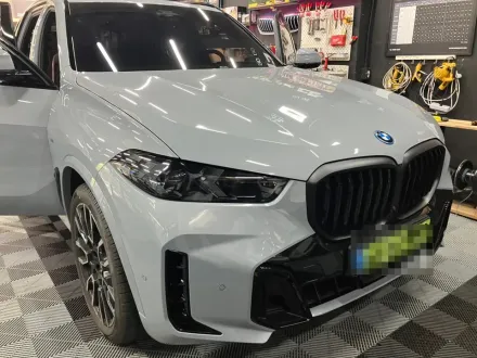 BMW X5 G05のドラレコ取付事例｜費用目安・仕上がり 写真