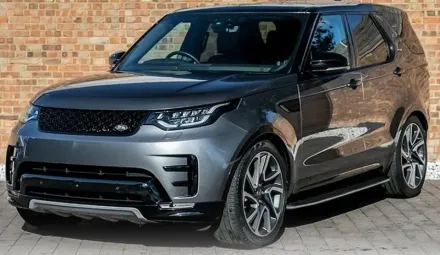 ランドローバー ディスカバリー5のカーラッピング事例｜費用目安・仕上がり 写真