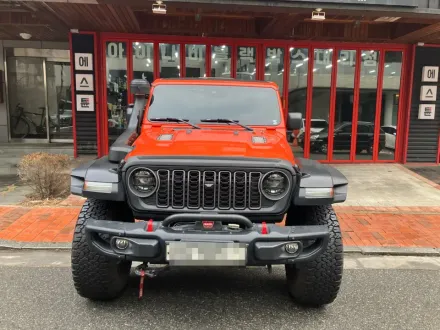 Jeep Wranglerのカーフィルム施工事例｜費用目安・仕上がり 写真