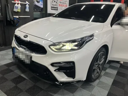 Kia K3のドラレコ取付事例｜高画質録画で安心 写真