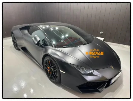 Lamborghini Huracánのカーラッピング事例｜費用目安・仕上がり 写真