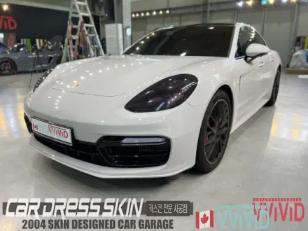 ポルシェ パナメーラ GTS カーラッピング事例｜費用目安・仕上がり 写真
