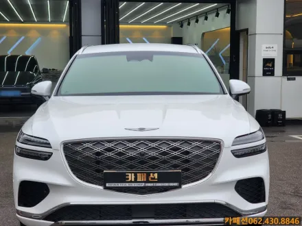 Genesis GV70のカーフィルム施工事例｜費用目安と仕上がり 写真