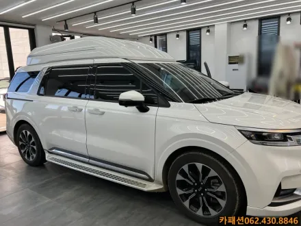 Kia Carnival KA4のカーラッピング事例｜費用目安・仕上がり 写真