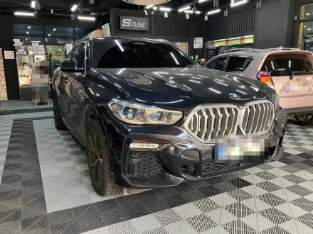 BMW X6 G06のドラレコ取付事例｜費用目安・仕上がり 写真