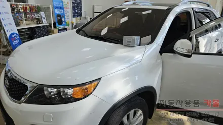 Kia Sorento Rのドラレコ取付事例｜費用目安・仕上がり 写真