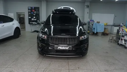 Kia Carnival YPのドライブレコーダー取付事例｜後方視界改善 写真