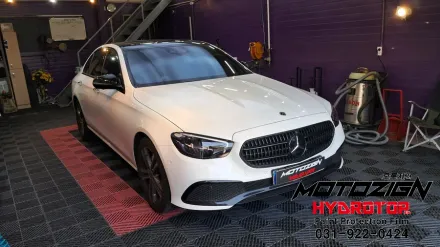 Mercedes-Benz Eクラスのガラスコーティング事例｜費用目安・仕上がり 写真