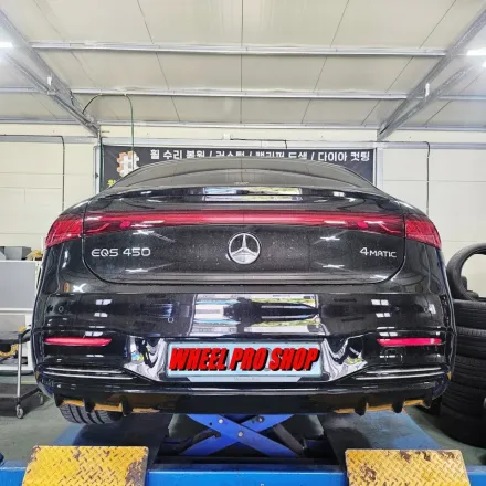 Mercedes-Benz EQSのホイールリペア・塗装事例 写真